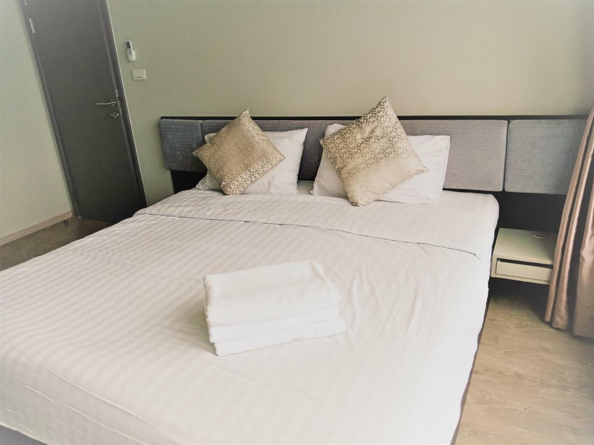 פאטאיה Llx Apartments At The Base Condo מראה חיצוני תמונה